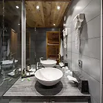 Le Nagano 3* לה ג'ט