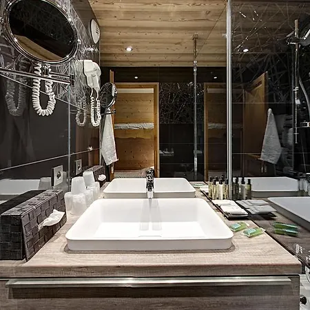 Ξενοδοχείο Le Nagano 3*